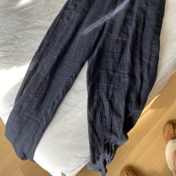 Viola Borghi Linen Navy Romper - Picture 2 of 3